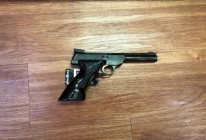 USED BROWNING BUCKMARK 22LR BLUED (10 SHOT) WITH TIMBER GRIPS