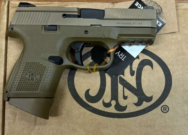 USED CONSIGNMENT FN MODEL FNS 9C FDE 9MM NOT CLUB LEGAL. ONLY FOR COLLECTORS – SECURITY AND INSTRUCTORS